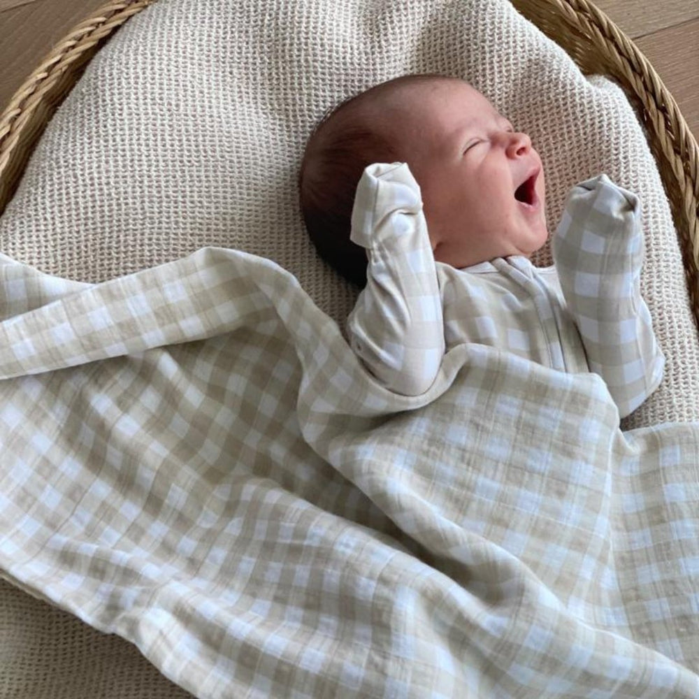 Bamboo Muslin Swaddle Blanket - Gingham - Dear Perli