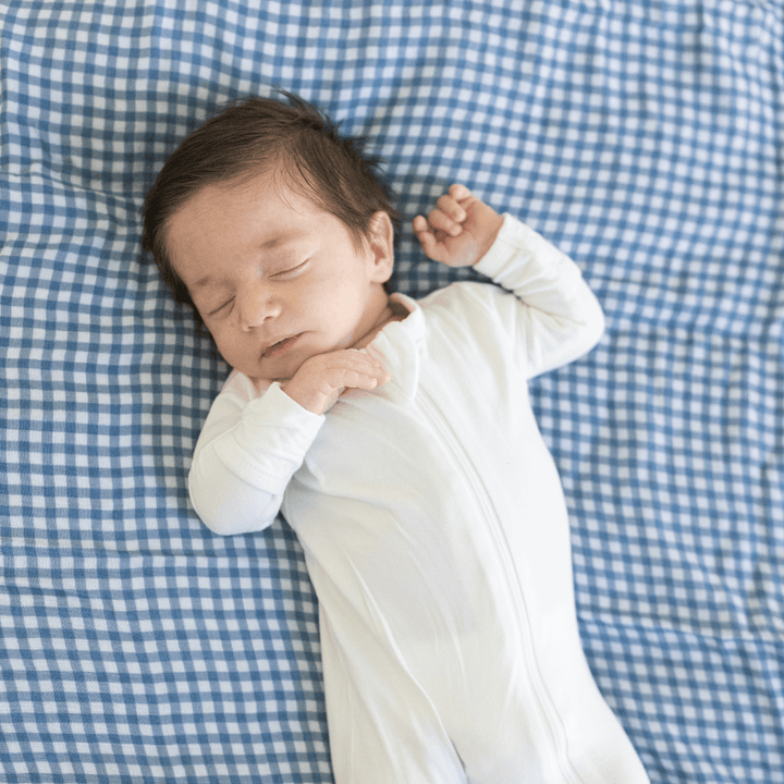Bamboo Muslin Swaddle Blanket in Micro Ginham Navy - Dear Perli