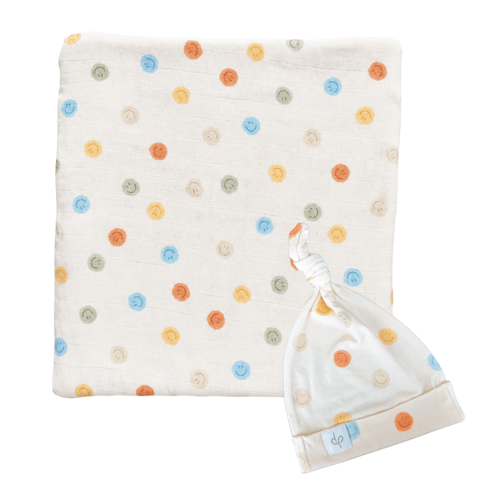 Bamboo Muslin Swaddle Blanket & Topknot Set - Smiley Days - Dear Perli