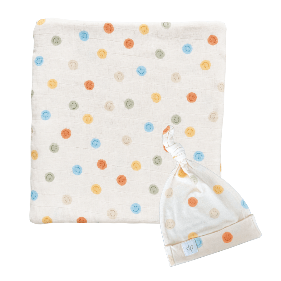 Bamboo Muslin Swaddle Blanket & Topknot Set - Smiley Days - Dear Perli