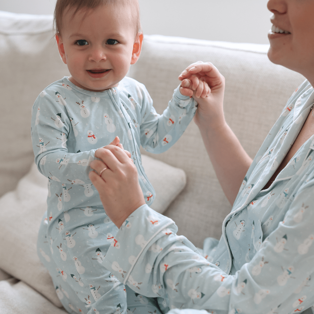 Footie Zippered One Piece in Frosted Friends - Dear Perli