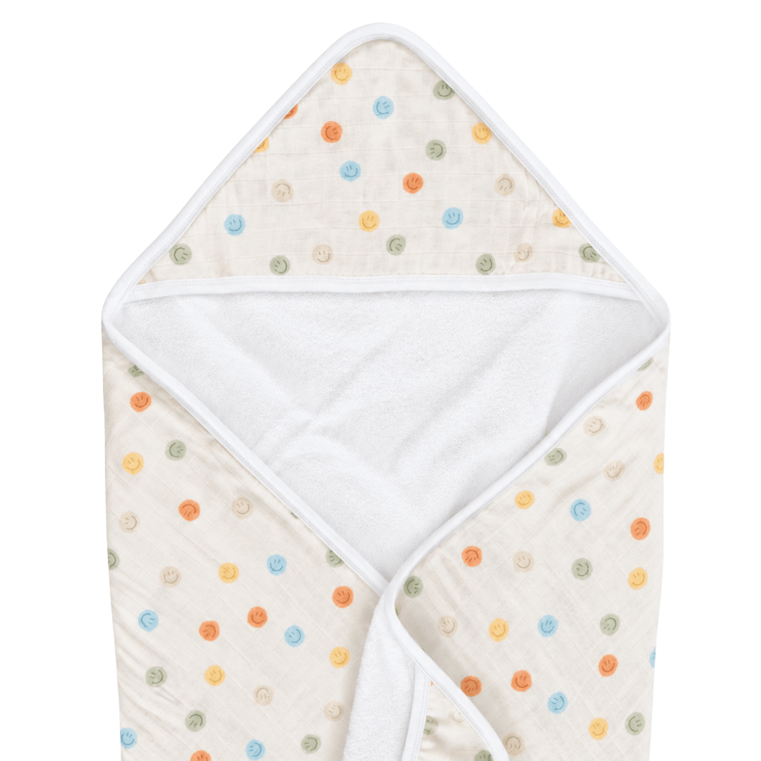 Hooded Towel in Smiley Days - Dear Perli
